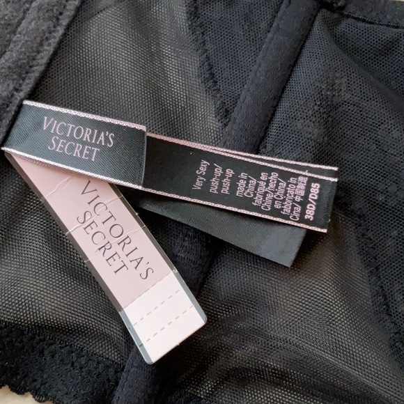 Victorias secret size 38D very sexy push-up bra. Brand new never worn - Picture 6 of 9